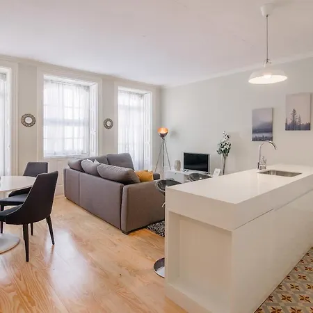 Apartment Virginie Almada Porto